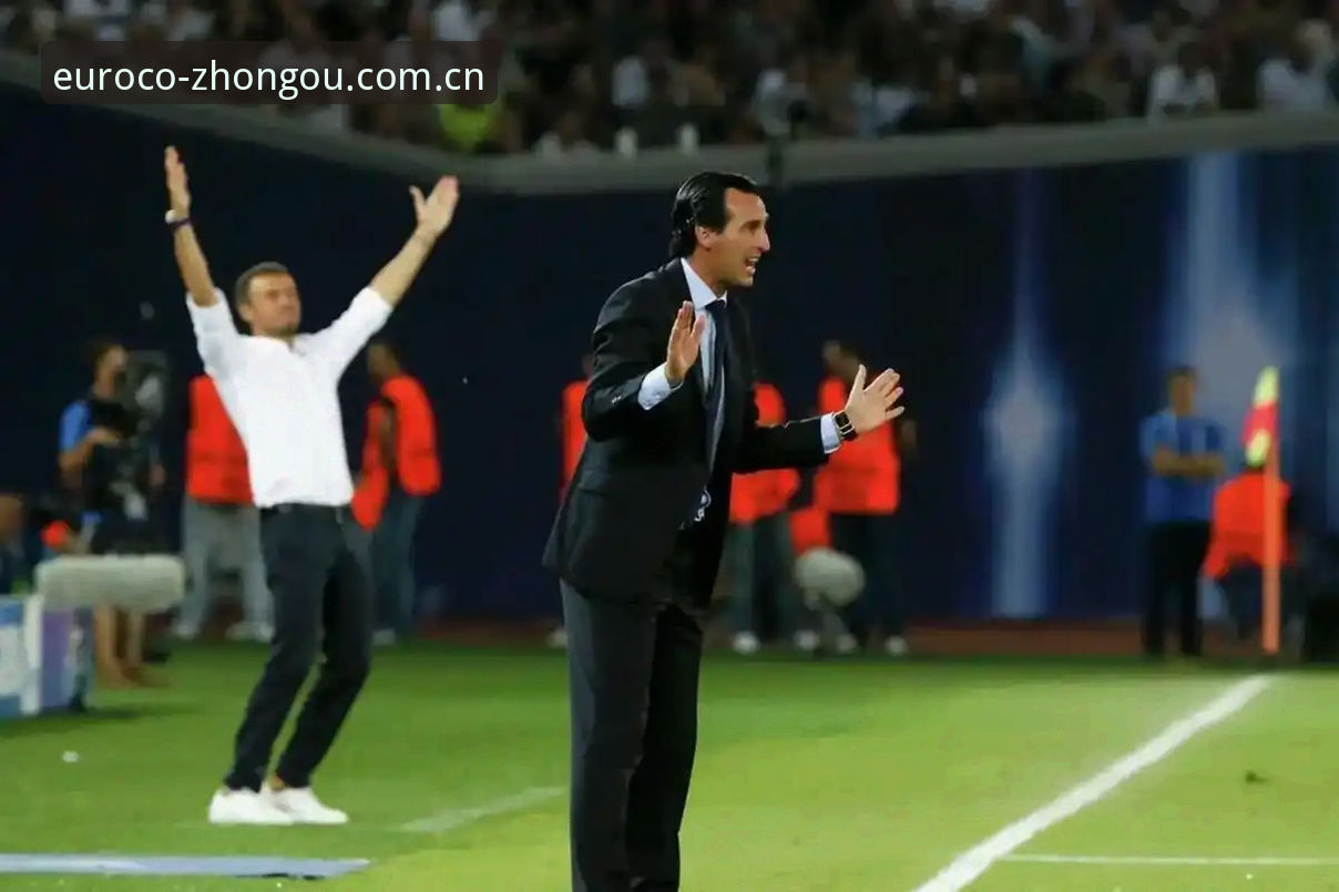 维拉3-0弗赖堡登顶欧联 埃梅里五项纪录全解读